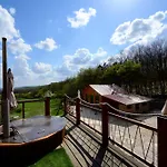 Baglyas Villa *